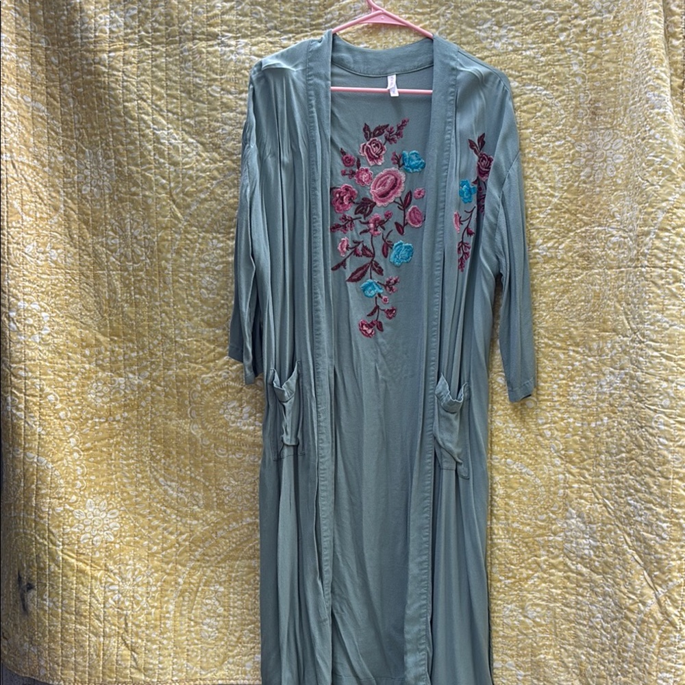 Xhilaration Gray Cardigan with Floral Details